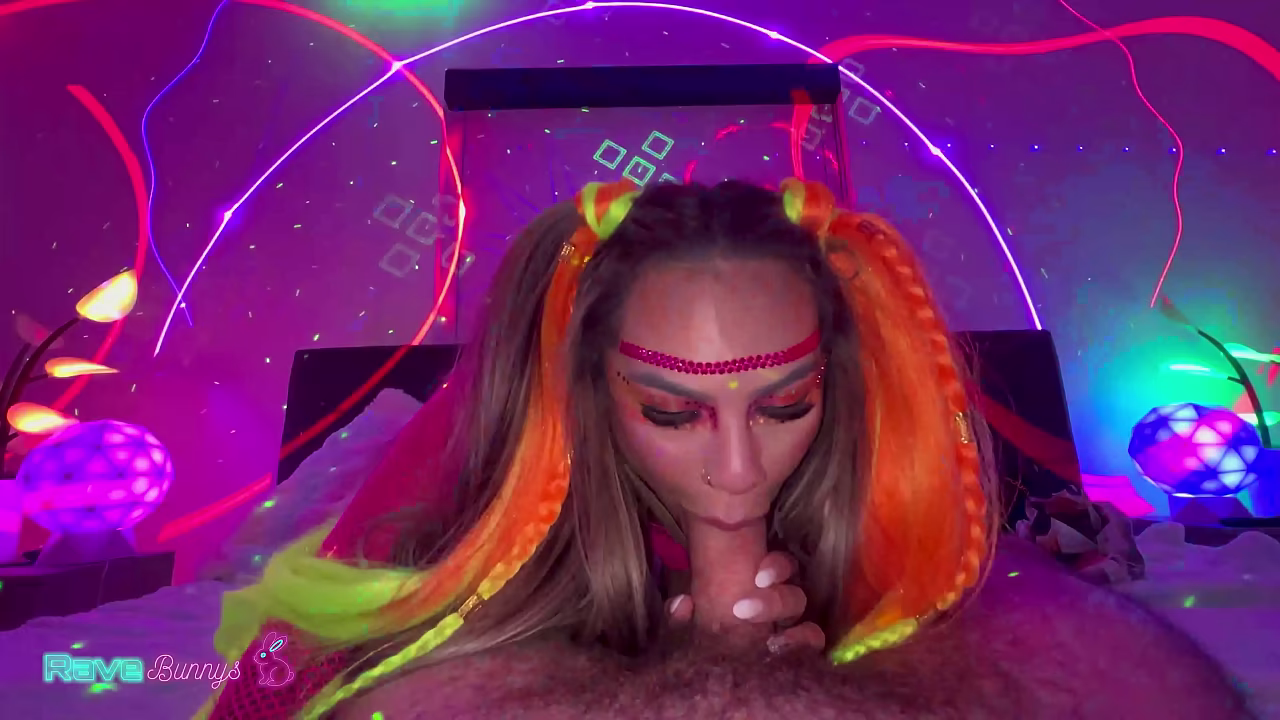 Busty Rave Beauty Essie Gotback Gets Her Pussy Eaten By The DJ!