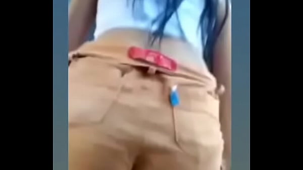 Novinha do instagram doidinha para dar o rabo mais a amiga - parte 3