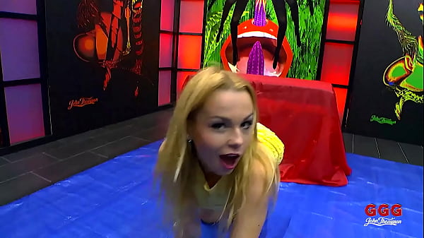 ANAL SLUT GETS BIG COCKS AND LOTS OF PISS