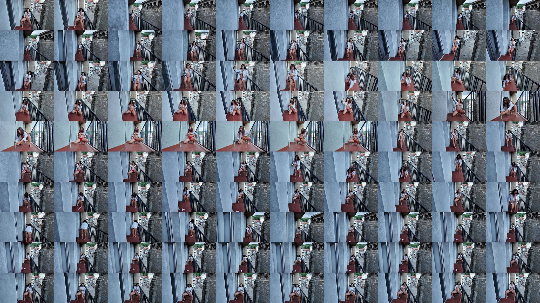 Risky Public Balcony Masturbation of My StepSister 预览图