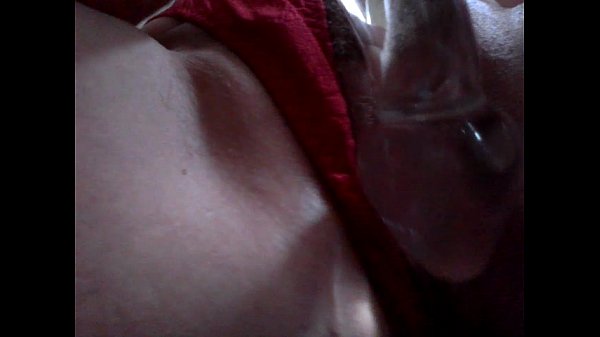 nikki fucks her glass dildo to orgasam