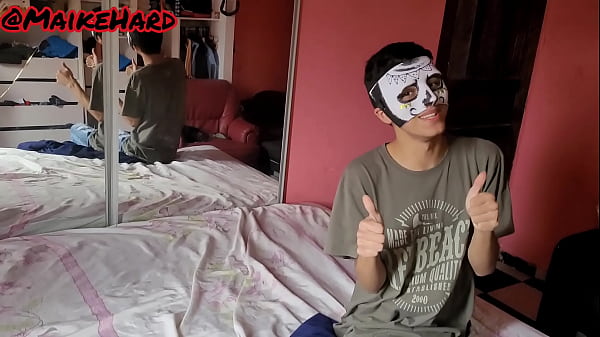 Ent&atilde;o tem que ser divertido, rindo e fodendo mu...