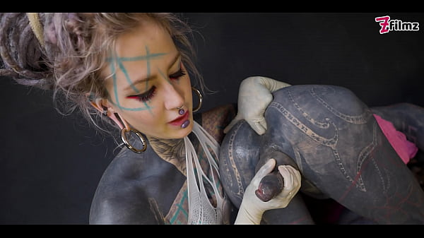 TRANNY ANAL stretching by TATTOOED dominatrix -...