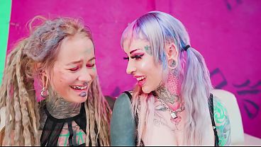 FFM ANAL Threesome with big cock, fake tits and hot alternative Pornstars!