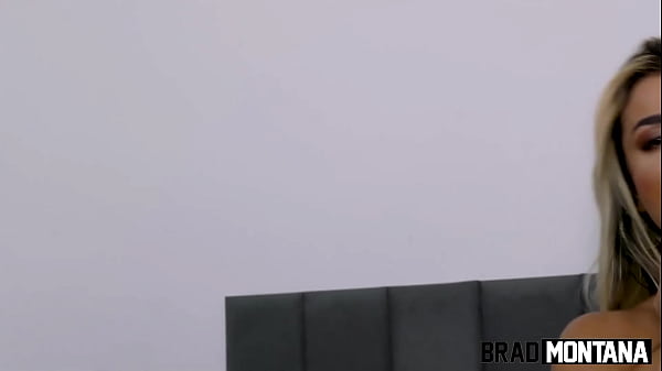 Blonde from São Paulo, Estefani Feiticeira, debuted with Anal and Creampie