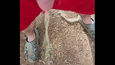 Short piss outside