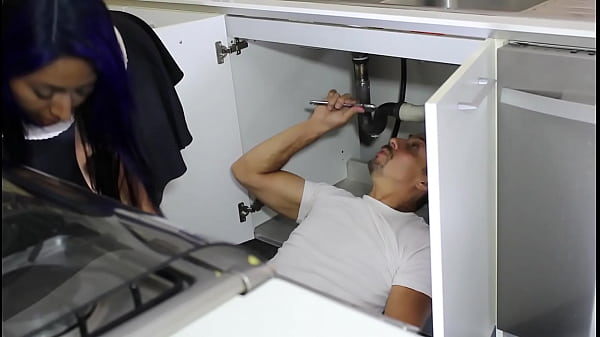 Download Video - a milf seduces her neighbor to put his cock in her