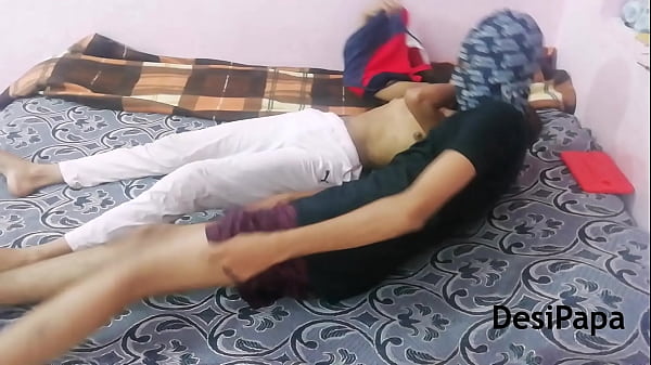 Petite Indian Girl fuck in the morning