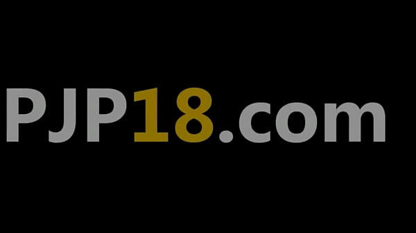 blond trying b. gyno toys on pussy