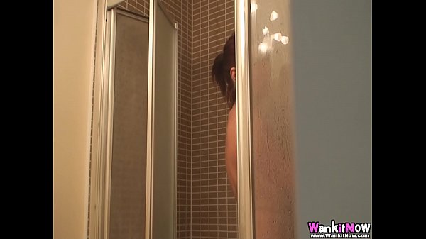 Mercedes - Sisters Shower BJ HD