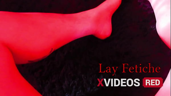 ORGASMO FEMININO MUITO MOLHADO | LAYFETICHE