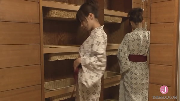 Download Video - HITOUB-701 横山美雪 桃ゆりか 新・美女秘湯めぐり　奥湯河原温泉編   温泉イメージ、アイドル映像メーカー マーレーインターナショナル MarrayDOGA　着エロ　水着　巨乳