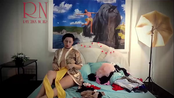 Lady changes her underwear, gracefully showing her charms. Part 1