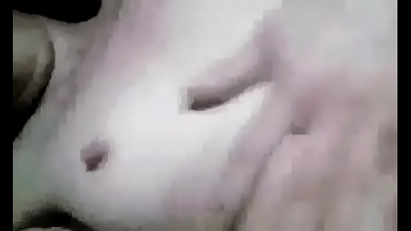 thumb her