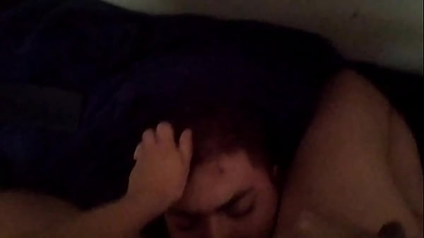 它进入我的嘴里