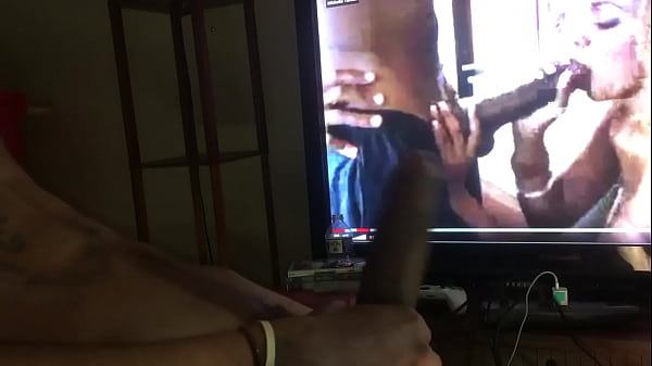 Download Video - watching Michelle tucker an jerking off