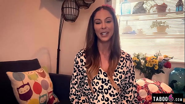 Cougar queen is a Tiger King parody video with Katie Kush and Kenzie Madison