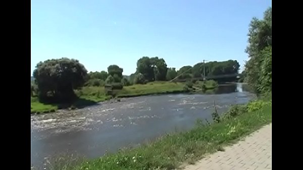 Concupiscent young dilettante babe gives old guy a steamy blowjob