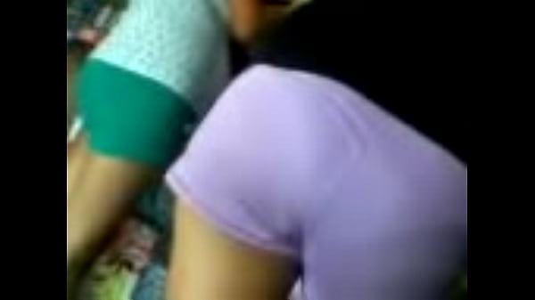 thumb peruvian ass