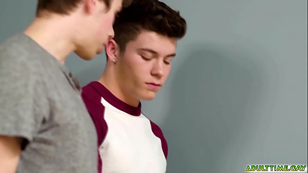 Download Video - Drake Von having one fuck session with Adam Awbride before he leaves for good