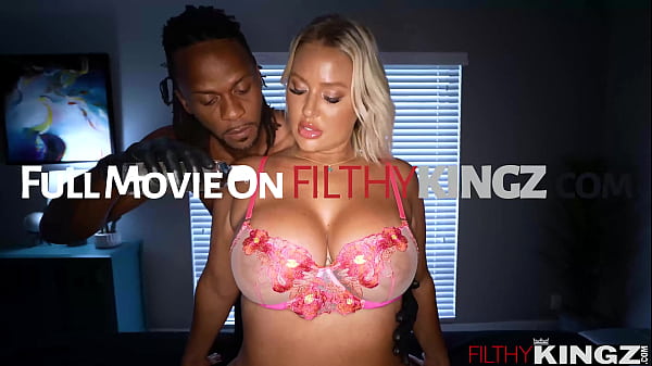 Busty Blonde MILF Jenna Starr Gets Filthy Massage