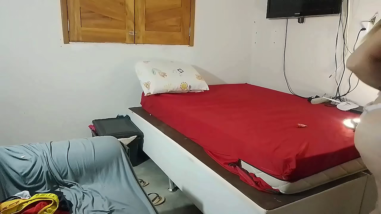Mama seduziu dotado pra foder sua bucetaom uma bela demonstra&ccedil_&atilde_o do seu corpa&ccedil_o.