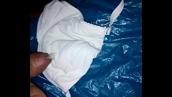 Download Video - cum small bra