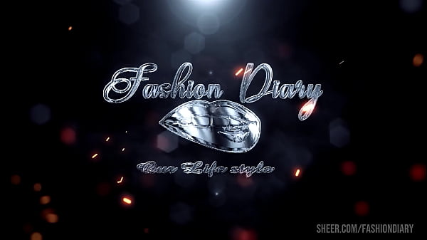 BLONDE HOTTIE TO HOT TO s. SO SHE IS GOING TO DO A SEXY DANCE AD STRIP