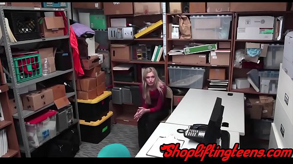 Blonde shoplifter riding mall cops cock after stealing