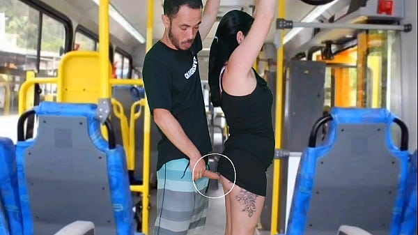 KSALHARDCORE - Brünette begrapscht im Bus