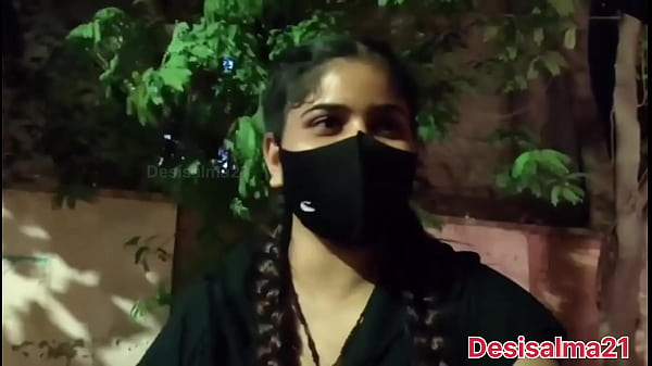 Indian coll girl took money from car driver at night in dehli and got her ass and Pussy fucked XXX