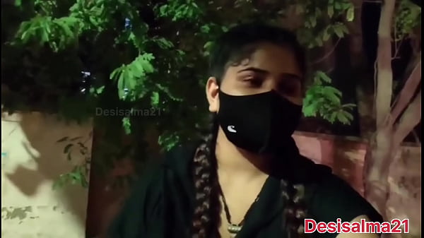 Indian coll girl took money from car driver at night in dehli and got her ass and Pussy fucked XXX