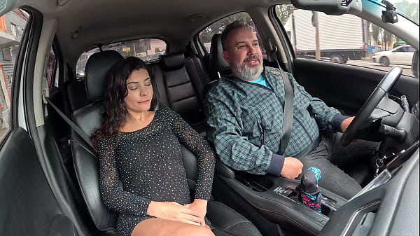 The sweet-voiced Milf gave an anal show in the car - Pamela Rodrigues