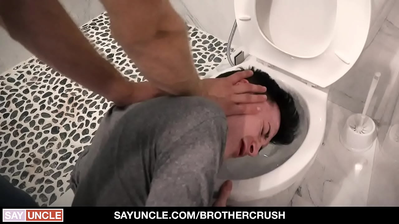 Hot Blondie Trent Marx recibe más que un sensual masaje de Stepbro
                   anal blonde creampie blowjob handjob riding ass licking gay massage bedroom innocent bareback taboo rimming doggy style 69 position anal fingering trent marx mark something muchos negros