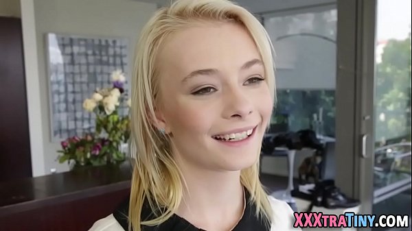 Sucking teen gets cumshot