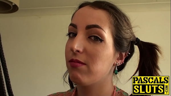 Pig tails slag Liz Rainbow earns facial after power fuck