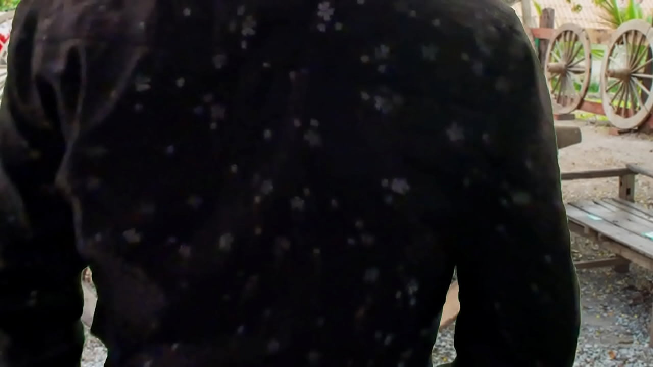 Indian Bhabhi relaxing her Husband by giving slow blowjob Hindi