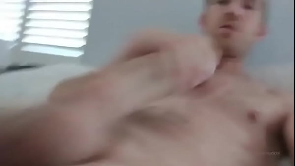 Download Video - Britain bisexual man has a big long dick and he doesn't want to be daddy