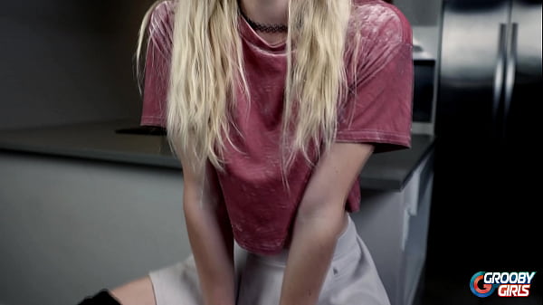GROOBYGIRLS: Evie Doll is Back