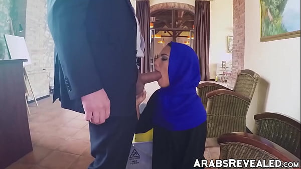 Little Arab hottie stretched out by huge dick manager