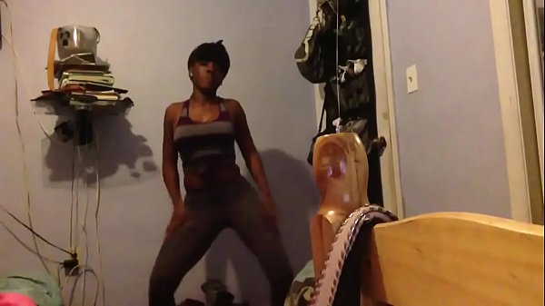Asha dancing to Aidonia so good