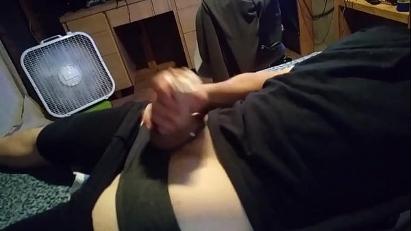 Download Video - zigzagman huge cumshot