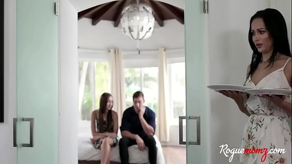 StepBrother & Step Sister Manipulate StepMom Into Fucking - Carmen Rae & Crystal Rush