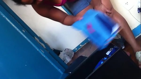 thumb maid big tits