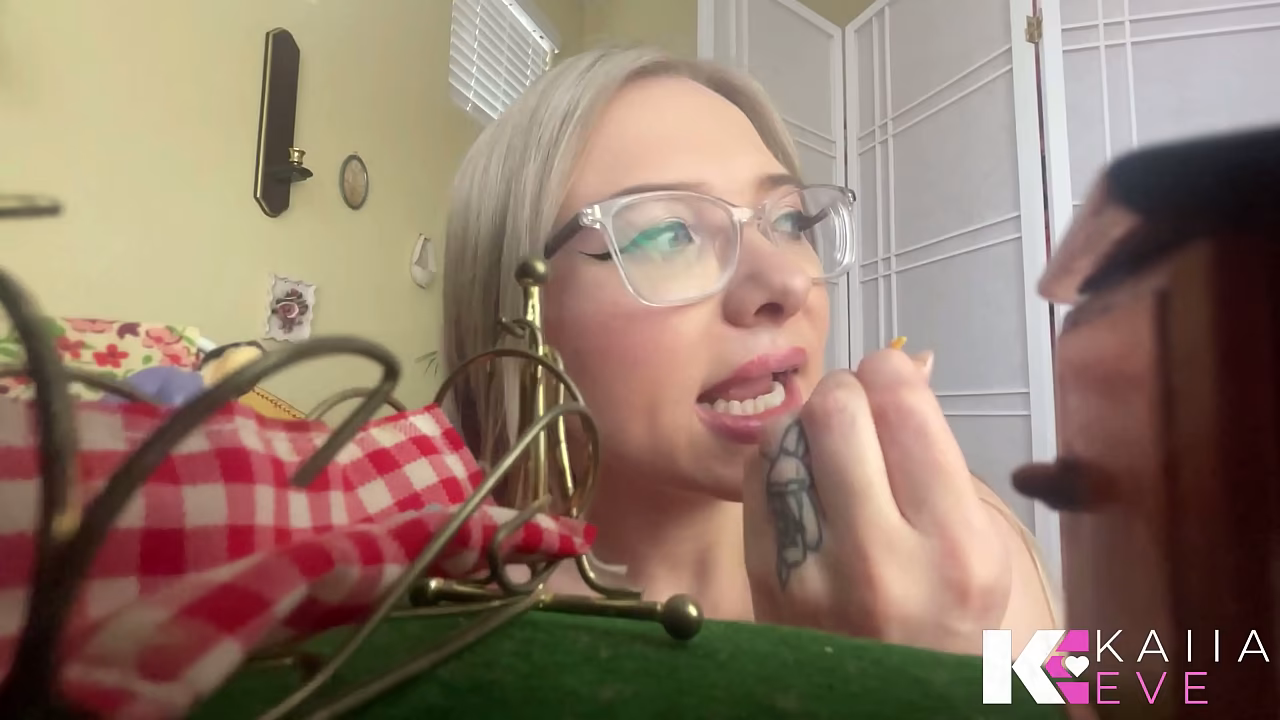 Giantess Breeder Has A Taste for Destruction &amp_ Tiny Crys