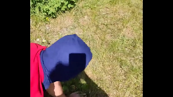 Femdom facekicking (amateur)
