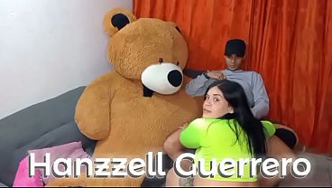 Big ass gape Voy por jugo a casa de mi vecino. Hanzzell Guerrero