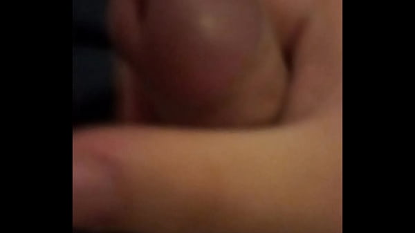 18 años masturbándose