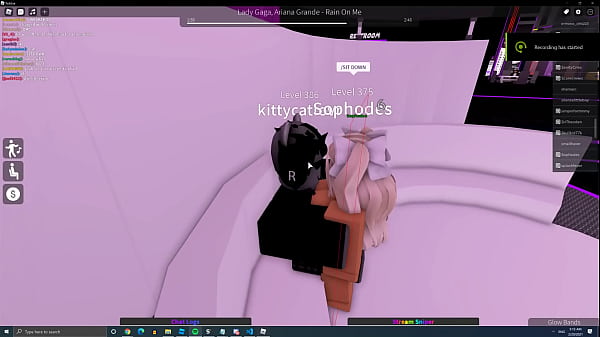 Roblox Daddy Receives Lap Dance from Dirty Roblox Slut while Girlfriend Watches