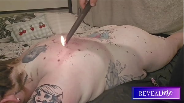  RevealMe || CURVY BABE MASSAGE  HOT WAX BACK  AND TIT DRIP FETISH